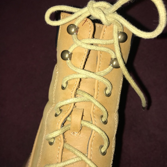 Platform boots - Picture 9 of 13